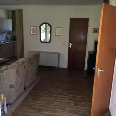 Bungalow Pracher Gelb *
